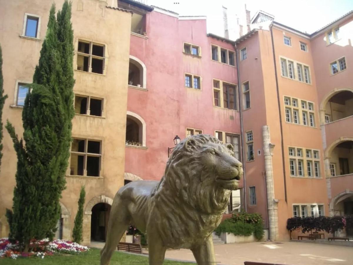 Ferienwohnung Les Jardins Du Gourguillon Lyon Exterior foto