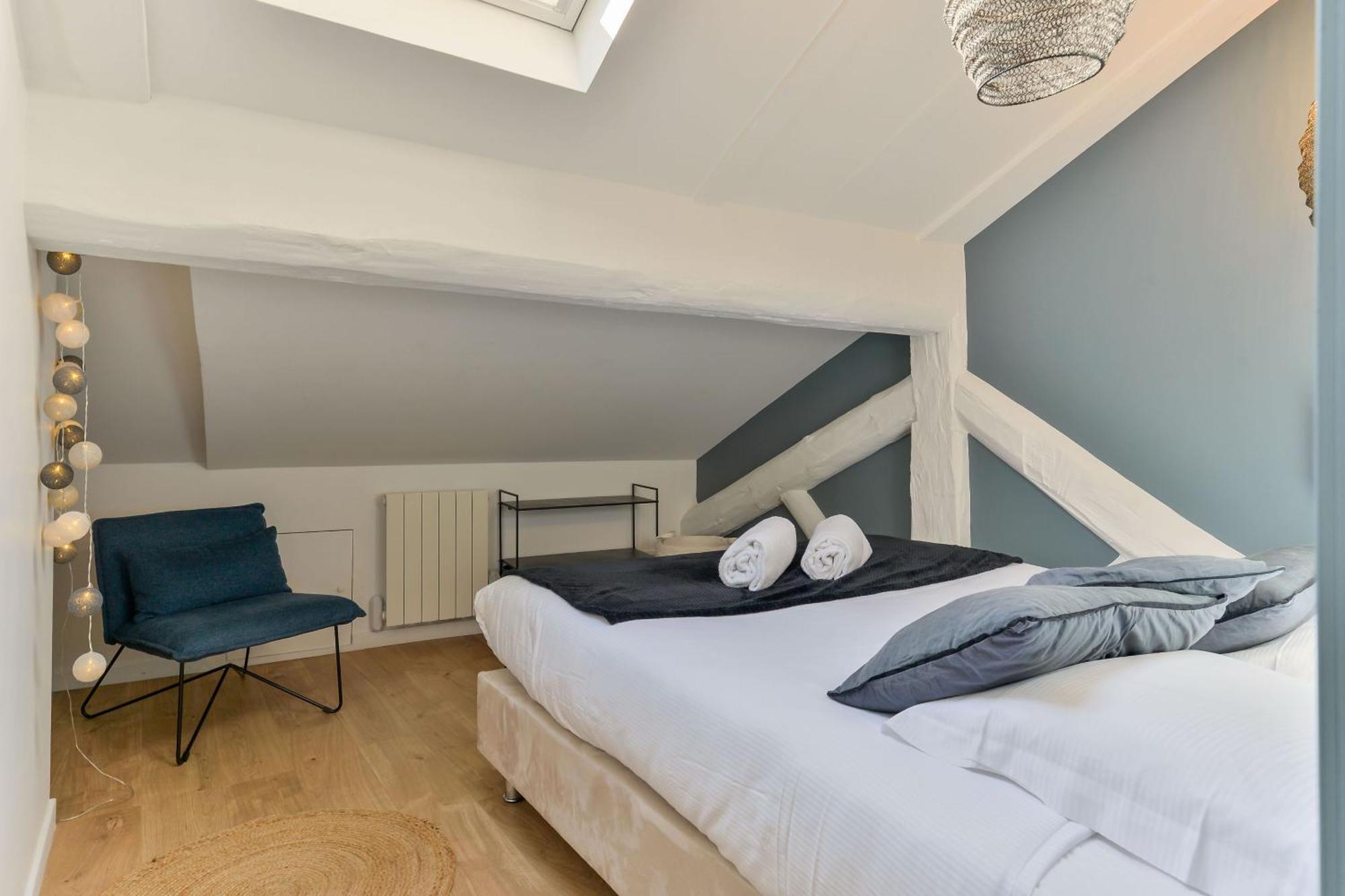 Ferienwohnung Les Jardins Du Gourguillon Lyon Exterior foto
